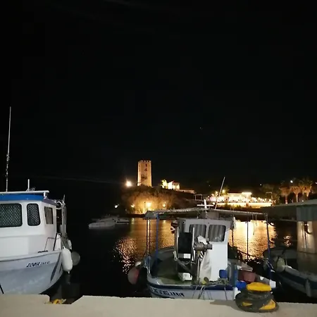 Nikos House, Halkidiki * Néa Fókaia